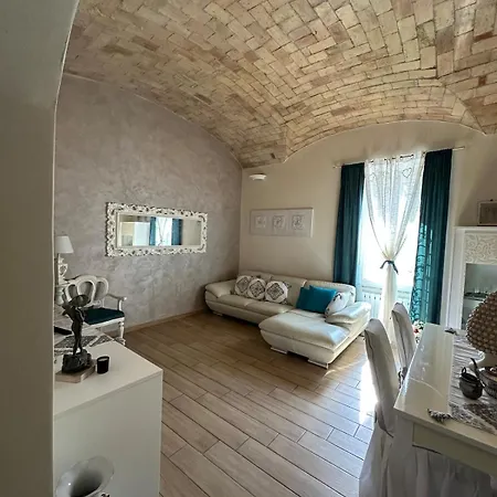Apartment Charm & Comfort